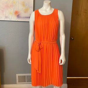 Orange size 2 Banana Republic pleated dress